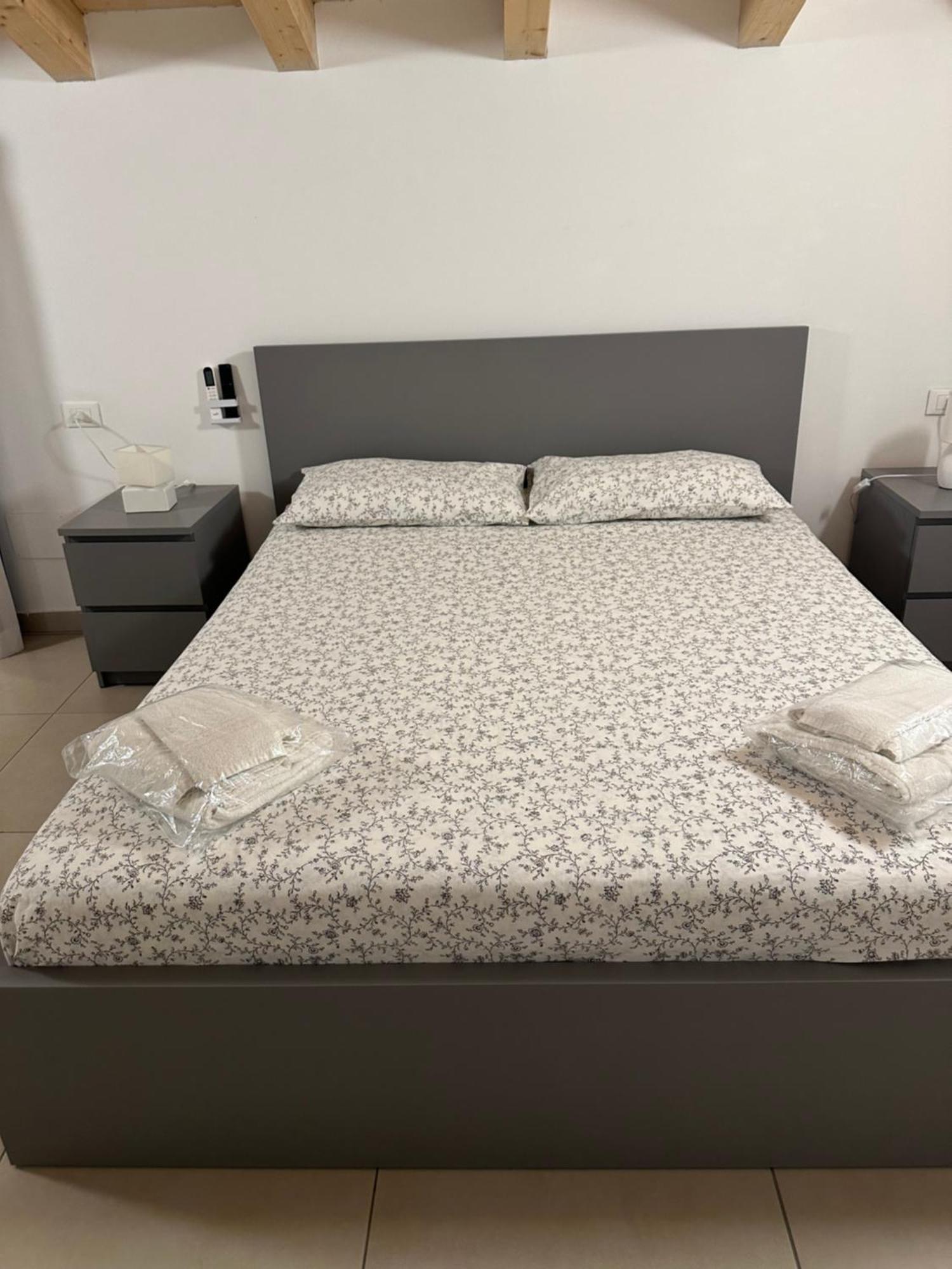 La Claudette Apartment Катания Екстериор снимка